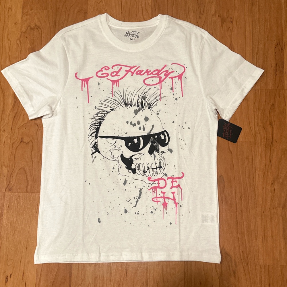 Ed Hardy White and Pink Skull Graphic Men’s Tee